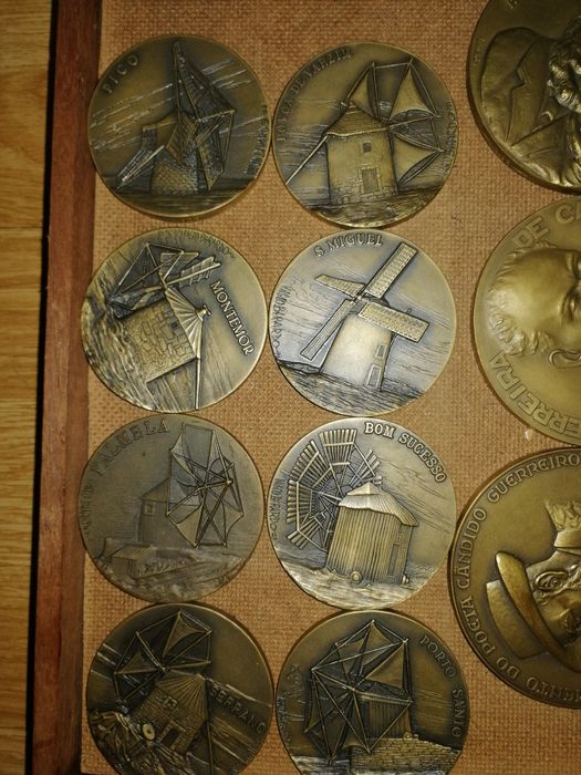 Moedas comemorativas bronze