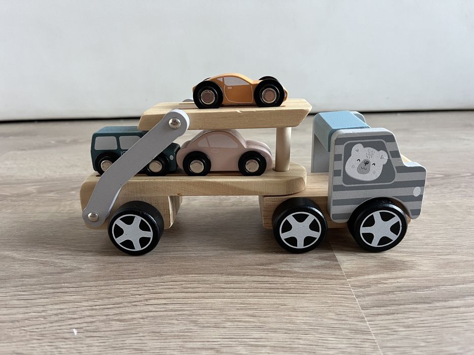 Viga drewniana laweta