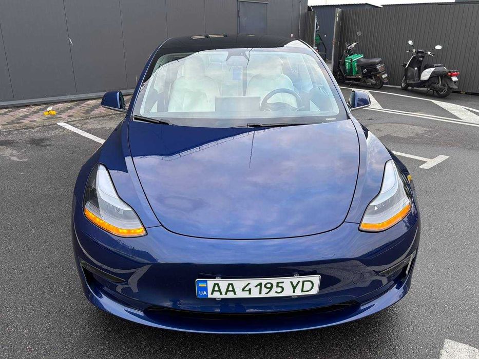 Продам Tesla Model 3 2020
