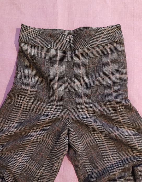 Новые. Брюки- кюлоты H&M. Рр. XS.