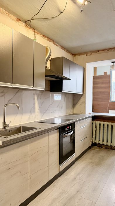 Продається двох кімнтана квартира