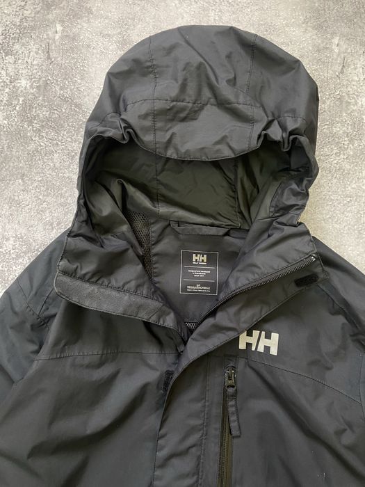 Вітровка Helly Hansen на технології Helly Tech Protection