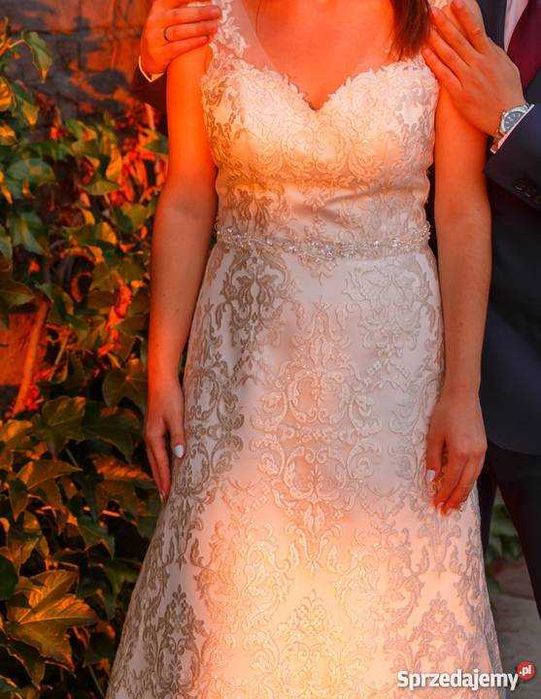 Śmietankowa/Ivory Suknia ślubna + welon gratis