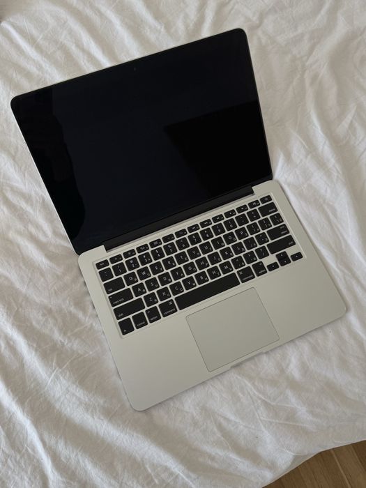Macbook Pro 2013 / 13.3 / 128GB / 4GB