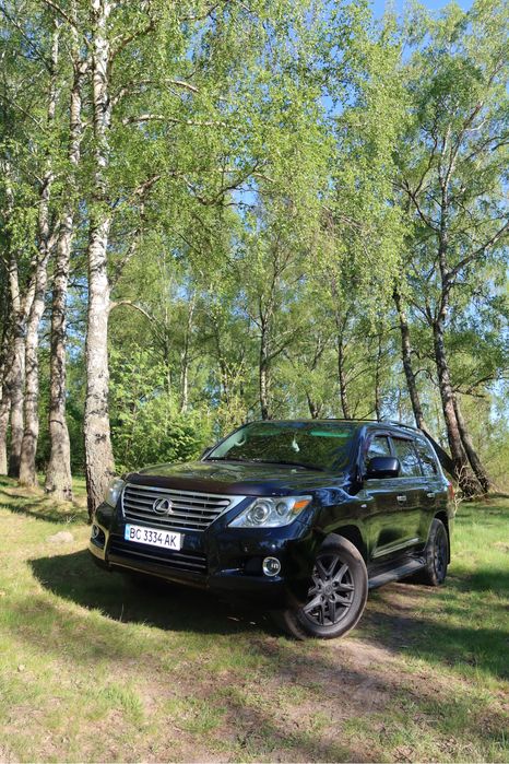 Продам лексус 570