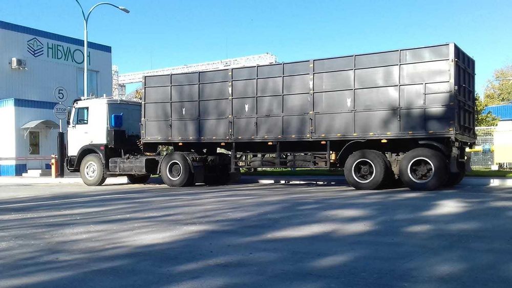 МАЗ 54329 із напівпричепом ОДАЗ 9370