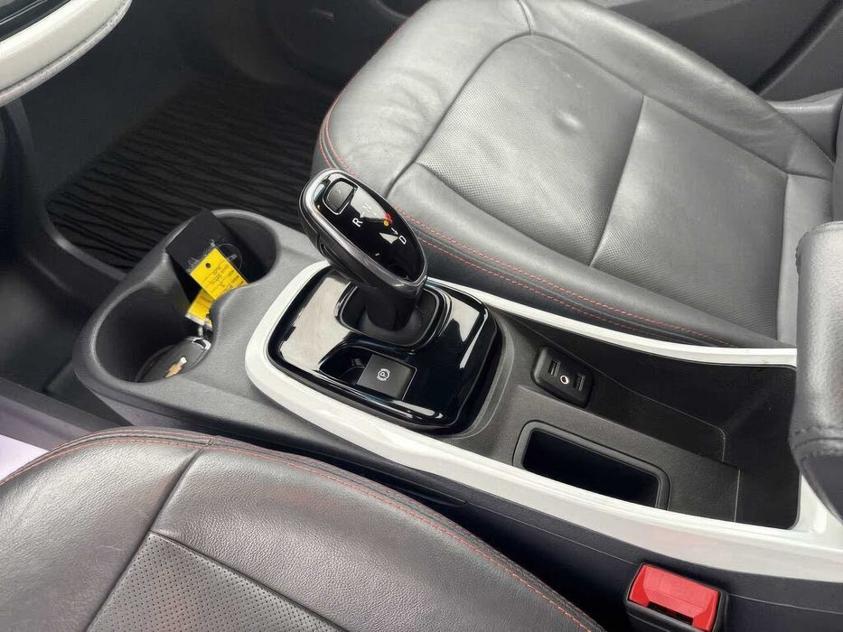 Chevrolet Bolt EV      2021