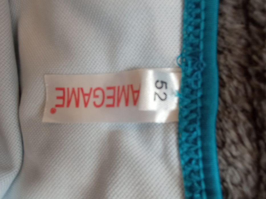 Продам жіночий купальник.