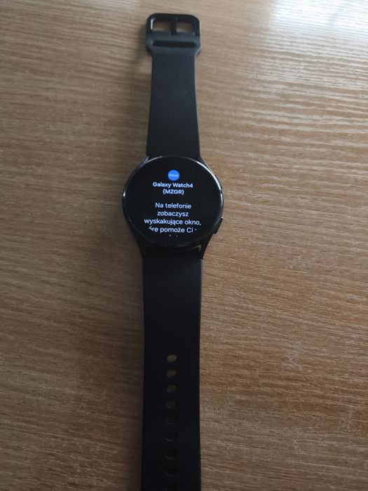 Samsung Galaxy Watch 4 czarny stan bardzo dobry