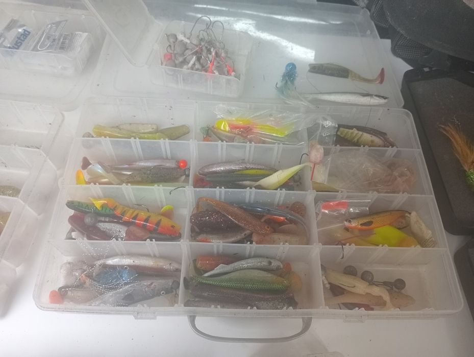 Torba spinningowa dragon, gumy spinningowe, koguty.