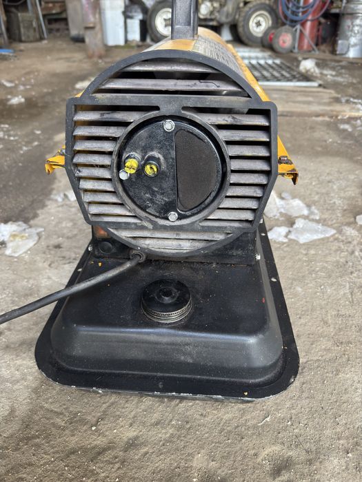 Nagrzewnica olejowa Master B65CEL 18,5kW