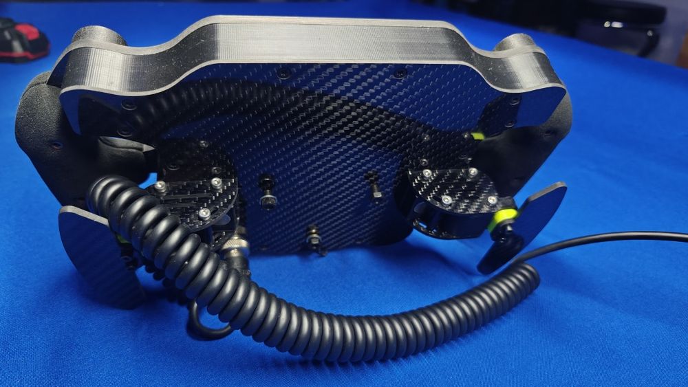 Volante SimRacing SimEvo com display