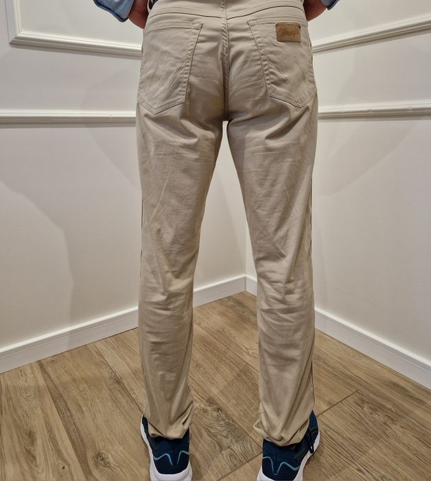 Spodnie męskie Wrangler W32 L34 Texas Slim Authentic Slim 98% bawełna