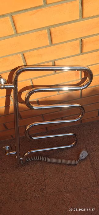 Рушникосушарка(полотенцесушитель)