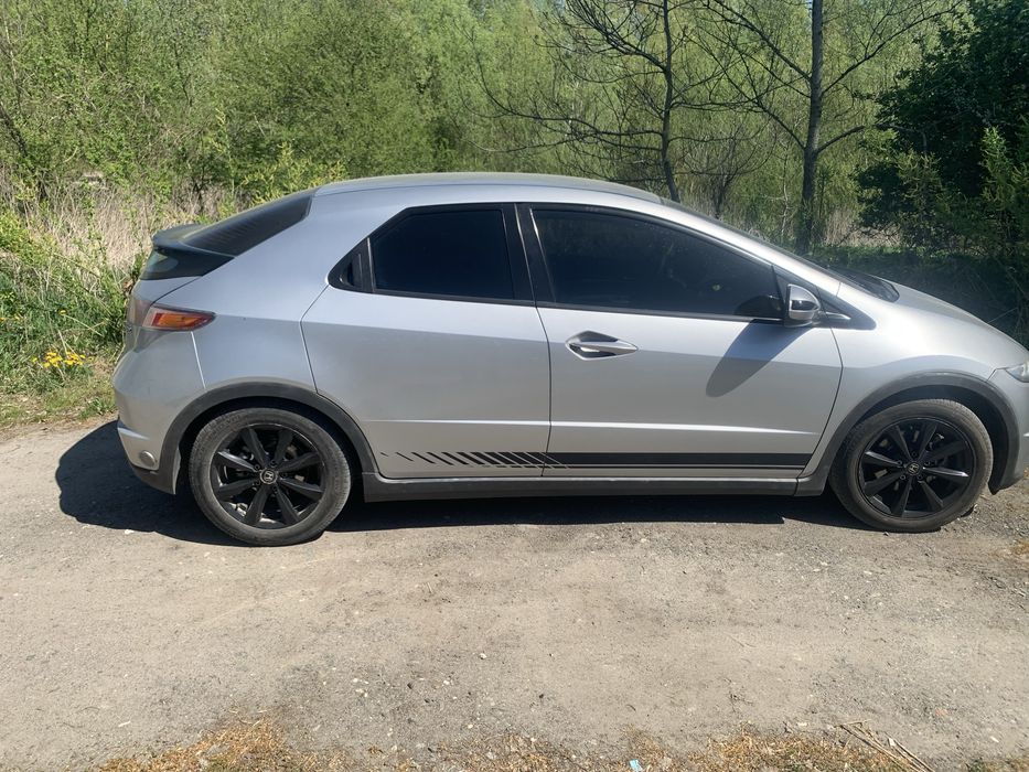 Honda civic 5D механіка 1.8