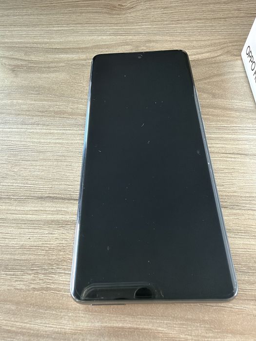 Oppo Reno 10 5G.