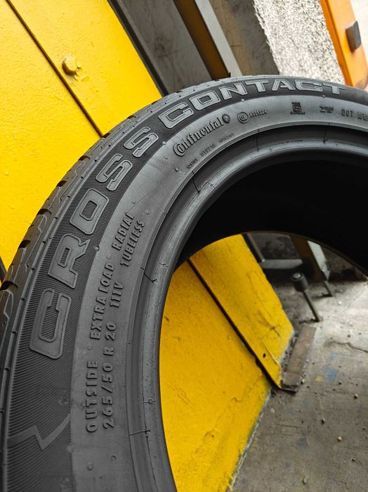2шт R20 265 50 шини літні 23р Continental Cross Contact UHP
