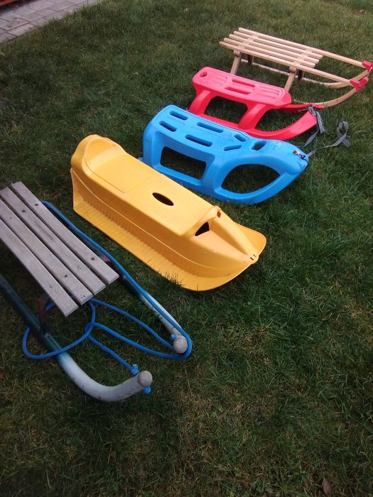 Sanki plastikowe , drewniane ! Arrow , Swą Lion , prosperplast