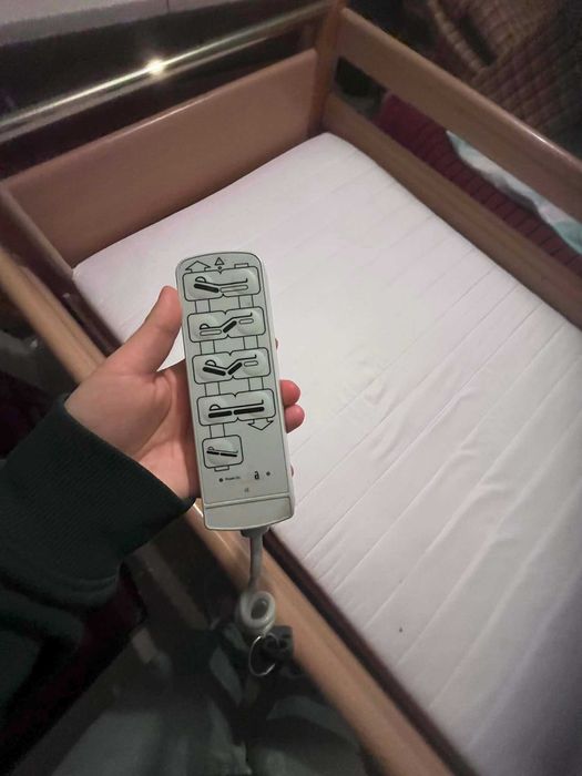 Łóżko rehabilitacyjne z pilotem