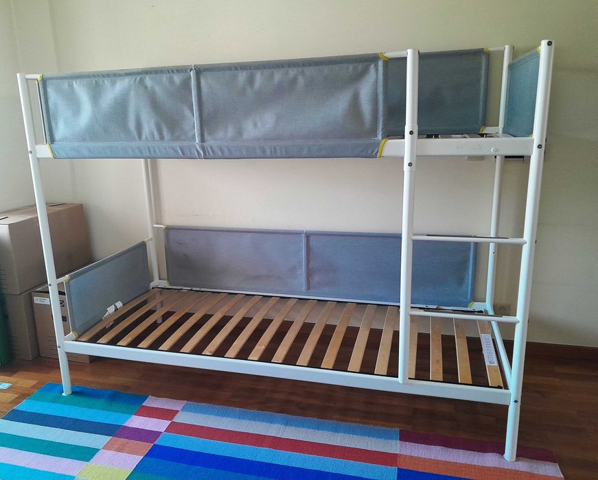 Estrutura beliche IKEA em bom estado