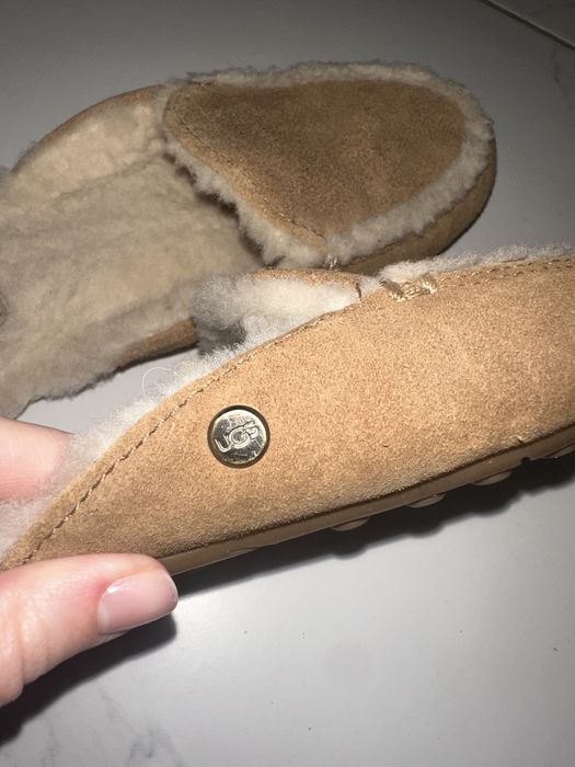 UGG slippers 37p уги тапочки