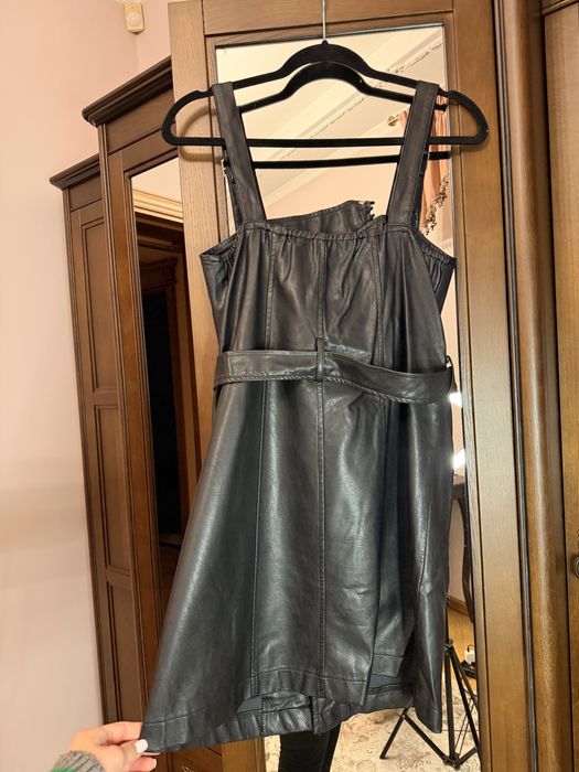 Шкіряний сарафан-плаття