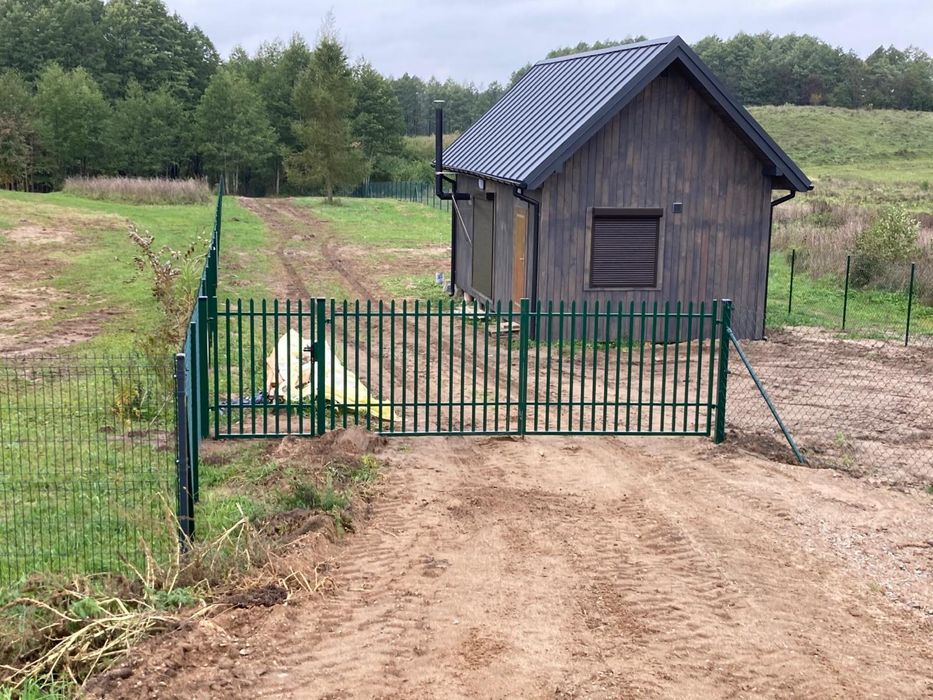 Montaż ogrodzeń kompleksowo panele, podmurówki, siatki, bramy, automatyka