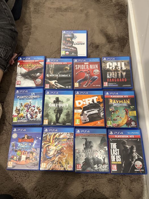 Gry na ps4, plyty w niemal idealnym stanie