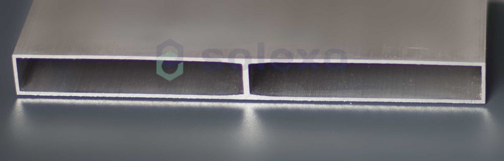 Profil aluminiowy ogrodzeniowy deska 200x20x1,5 z przegrodą 6m i 5m