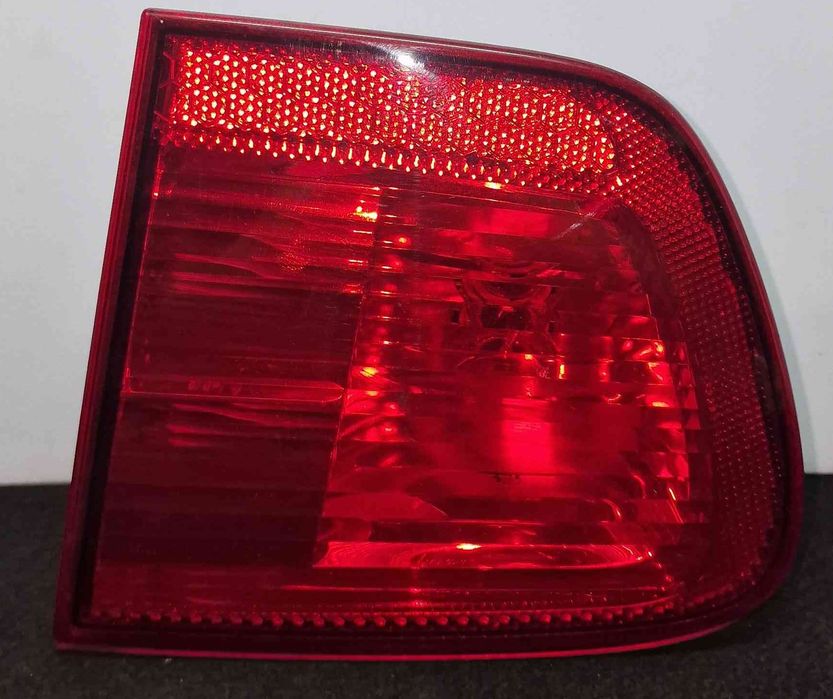 Farolim da Mala Direito - SEAT IBIZA II