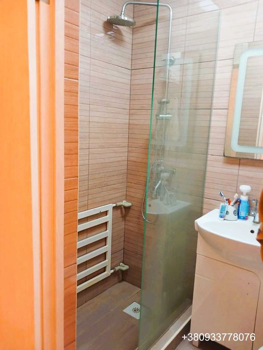 1-кімнатна квартира, Овідіополь, з євроремонтом.