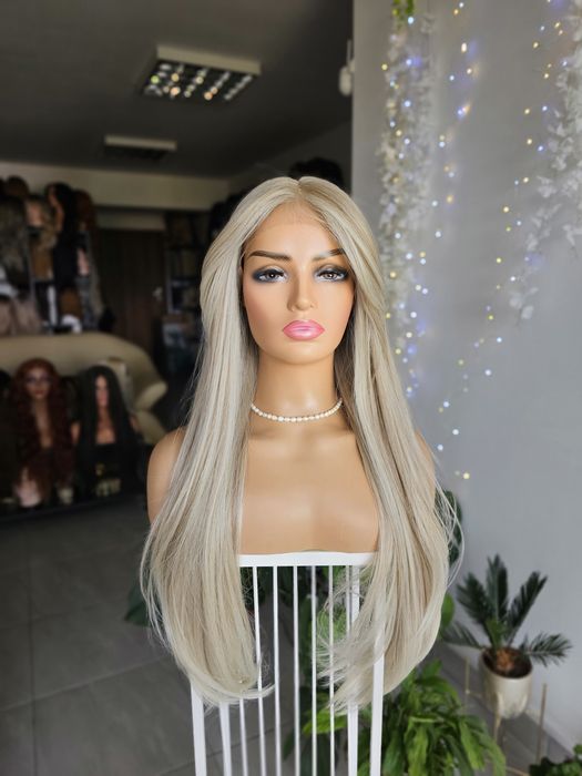 Peruka Eliza mix słowiński  blond lacefront naturlany efekt