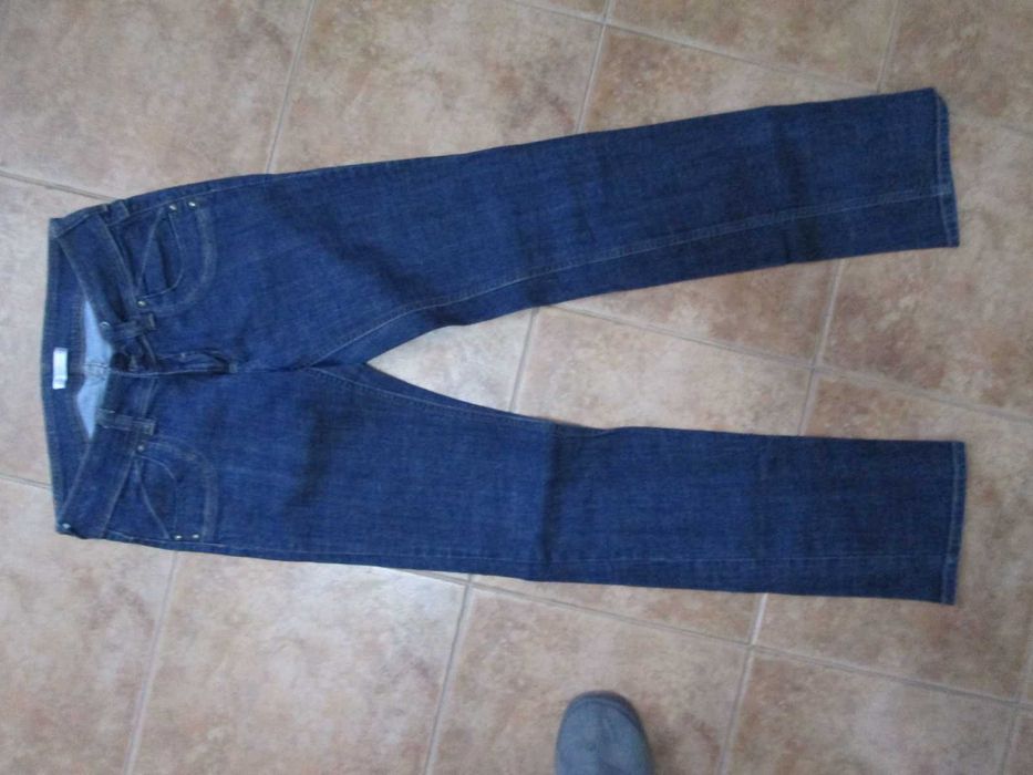 calças tamanho 36 e 38
