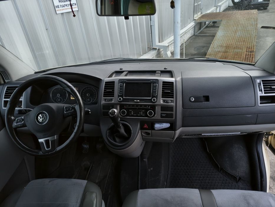 Продам Volkswagen Caravelle Т5