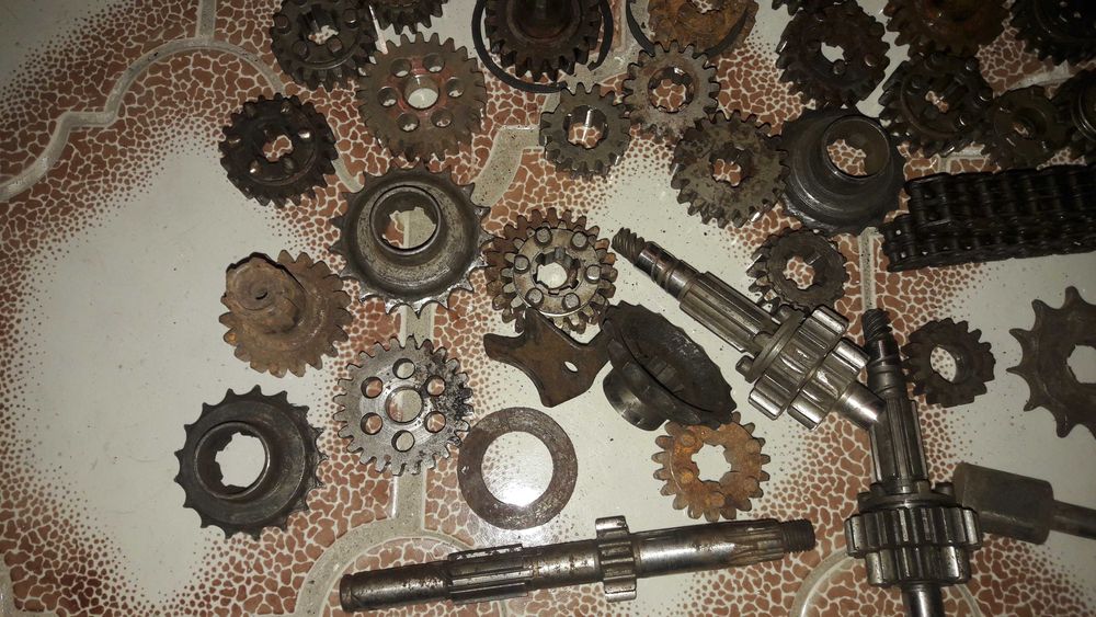 Коробка передач Ява 350 старуха