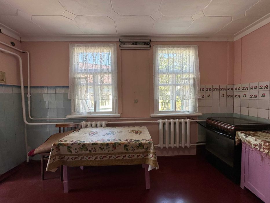 Продаж частини будинку 74,3м2. 4 кімнати. Сертифікат так! ID:841.