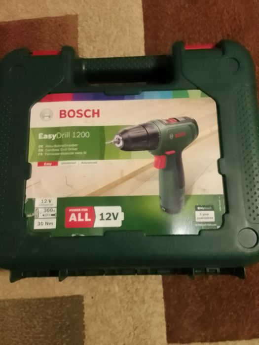 Шурупокрут BOSCH