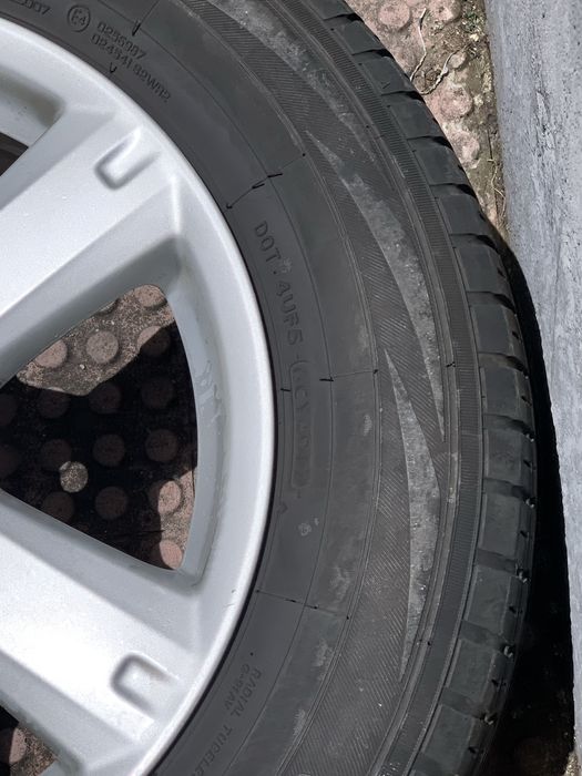 Pneus Com jantes Toyota