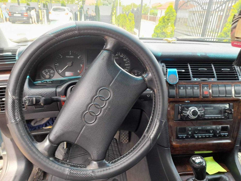 Audi A8 1997року