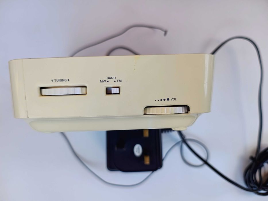 Радіо годинник PHILIPS AJ3112/05