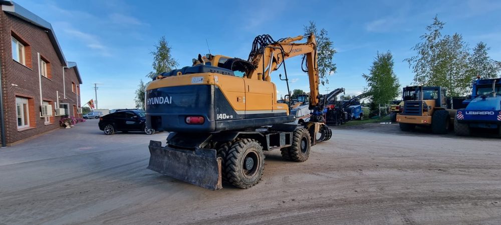 Колесный экскаватор Hyundai R - 140w 9, 2013 г.в
