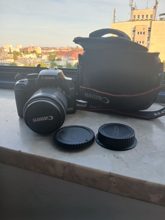 Canon 1000d aparat