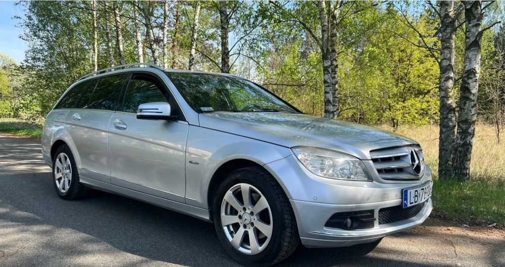 Mercedes CW220 | automat | kombi |