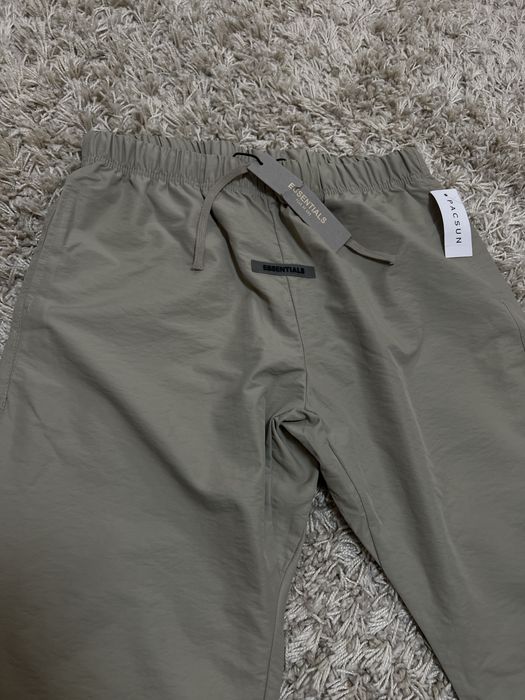 Fear of God essentials спортивні штани