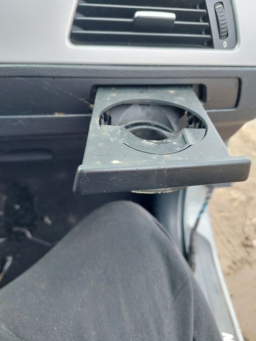 cupholder na kubki pasazer kierowca listwa bmw e90 e91 e92 e93 europa