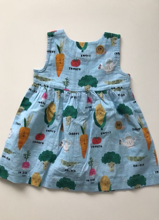 Sukienka firmy Next rozmiar 74-80 cm (9-12 mc)