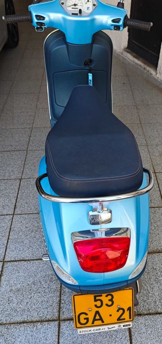 Piaggio Vespa LX 50 (2008) – Apenas 4.570 km