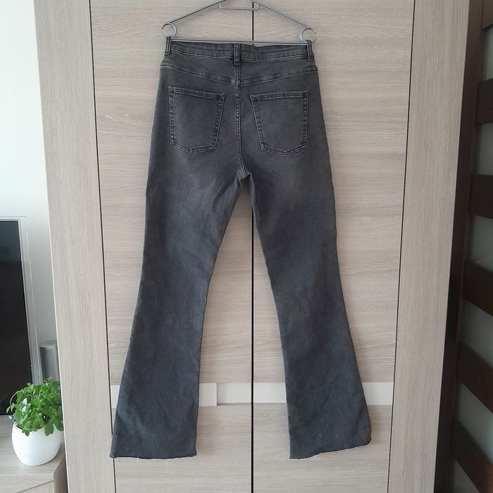 Spodnie jeansowe Reserved   roz 40