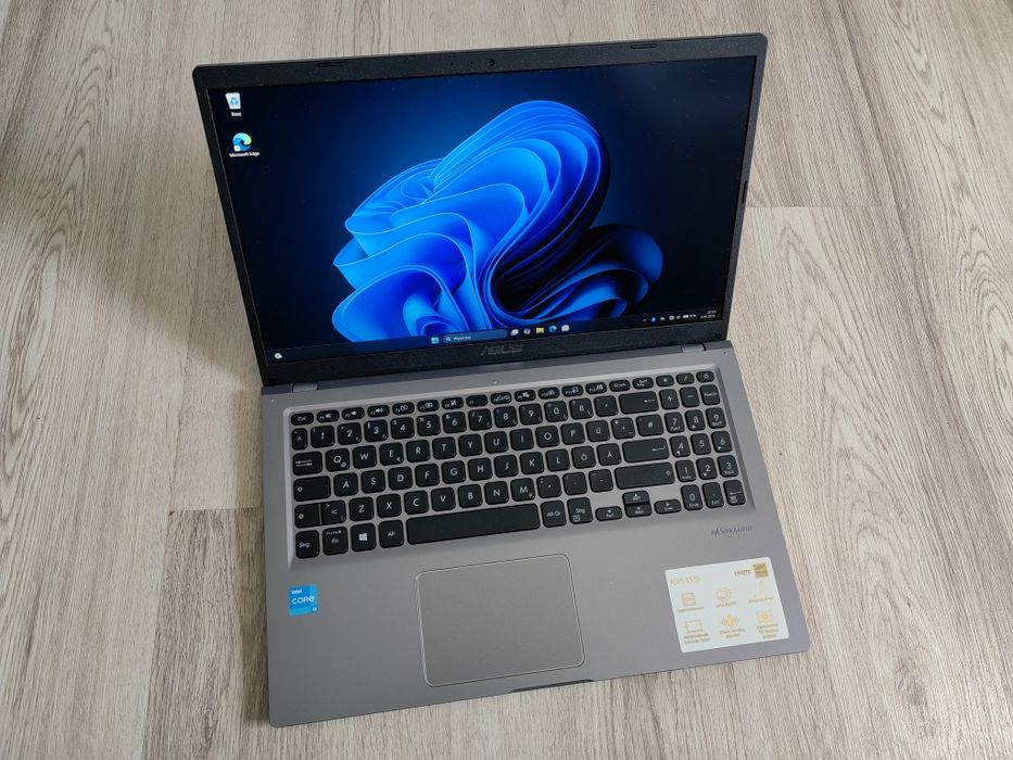 Laptop Asus VivoBook X515