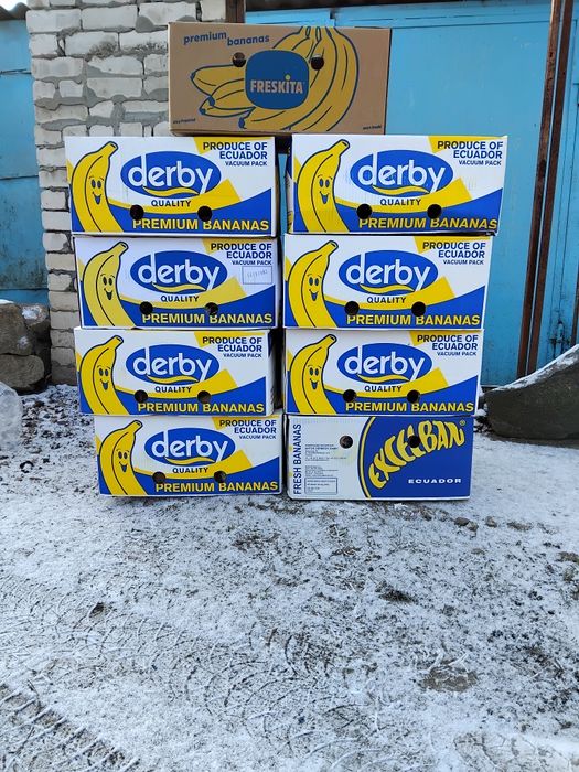 Ящики бананові велика кількість